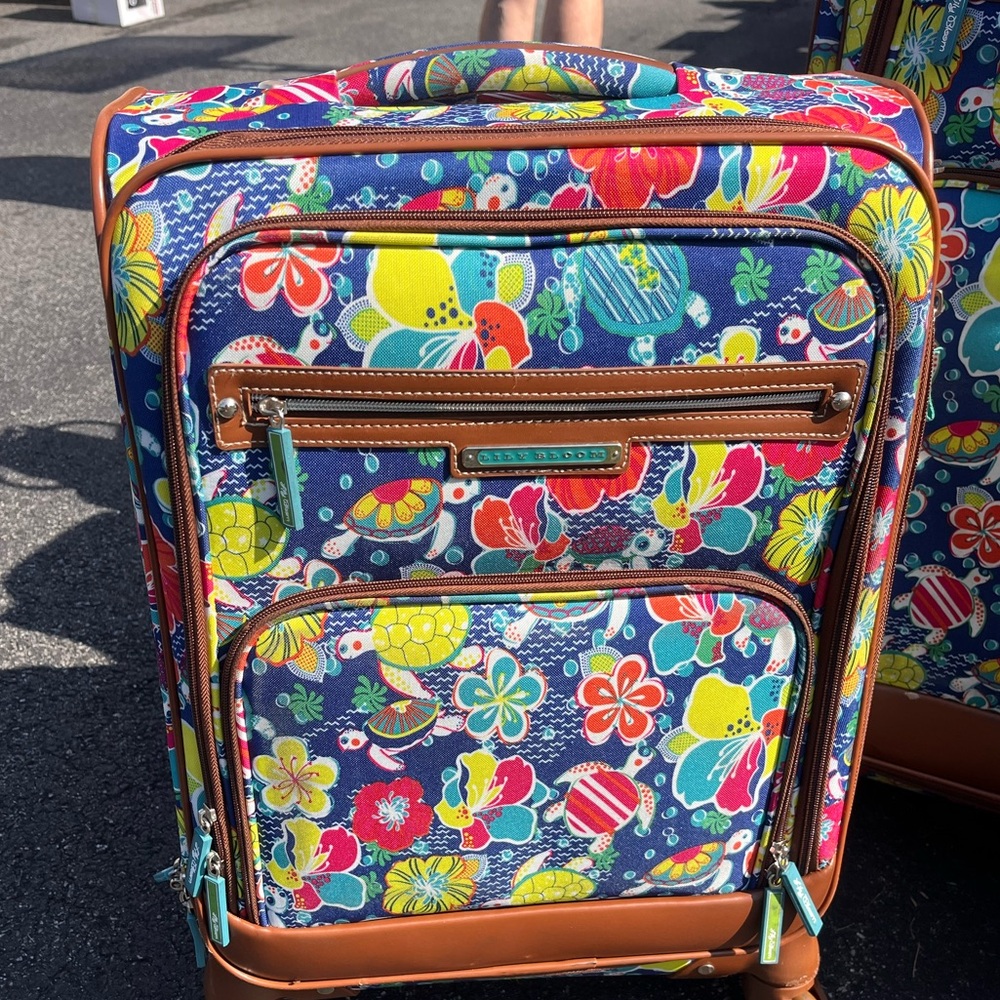 Lily Bloom “I like turtles” carry on luggage
